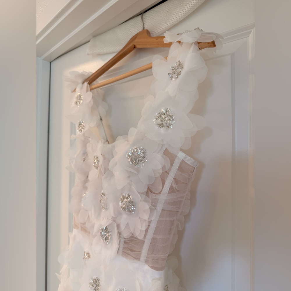 NWOT BRONX AND BANCO Anastasia White Floral Sheer Corset Wedding Bridal Gown - Picture 11 of 16